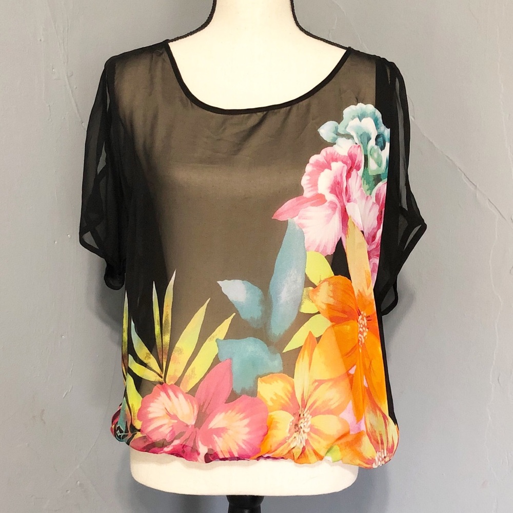 Maurice’s Flower Short Sleeve Blouse